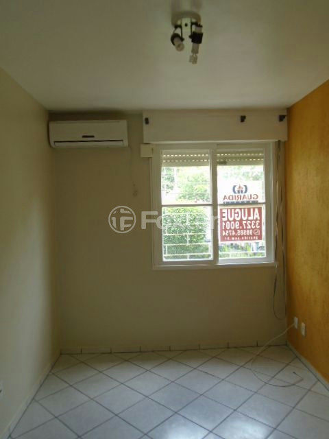 Apartamento à venda com 2 quartos, 46m² - Foto 2