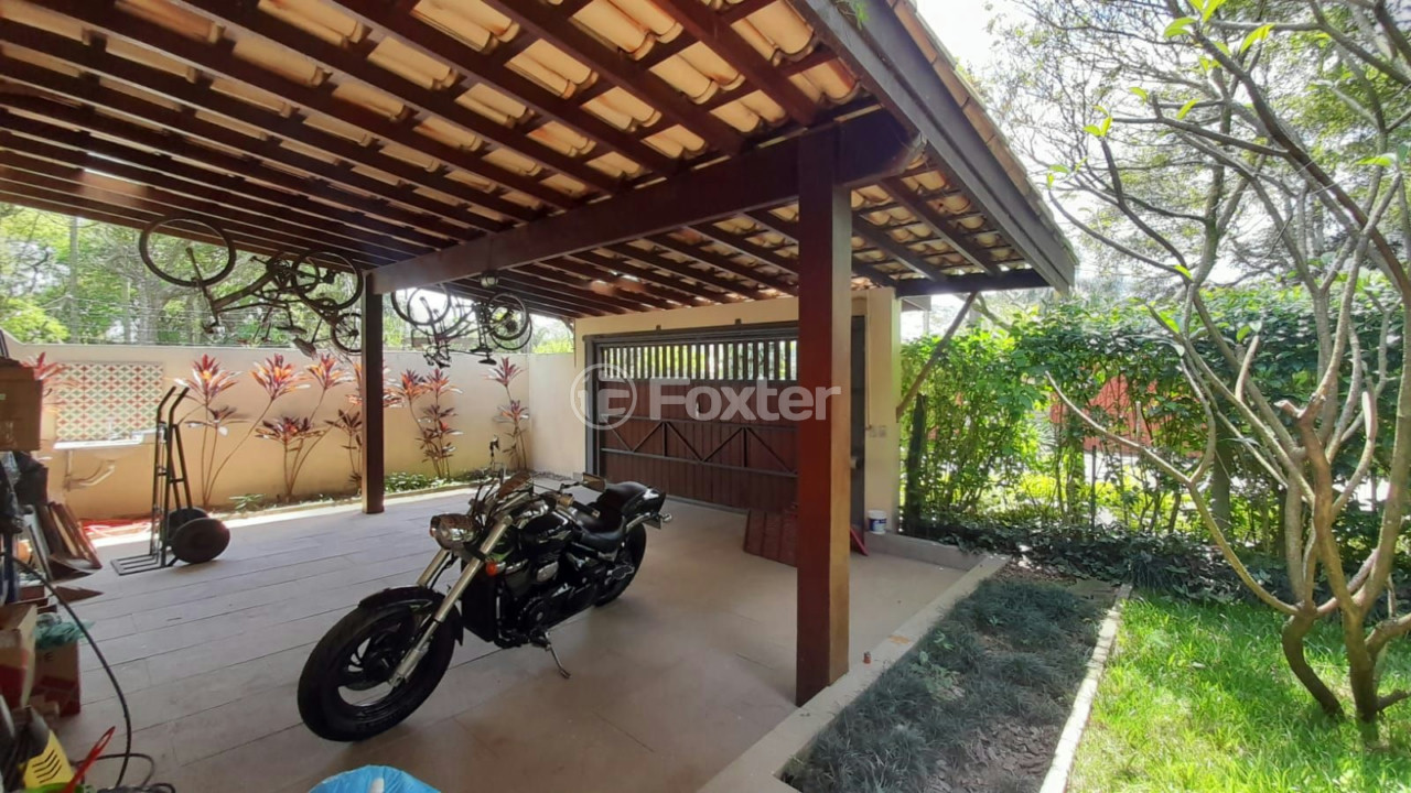Casa de Condomínio à venda com 3 quartos, 456m² - Foto 3