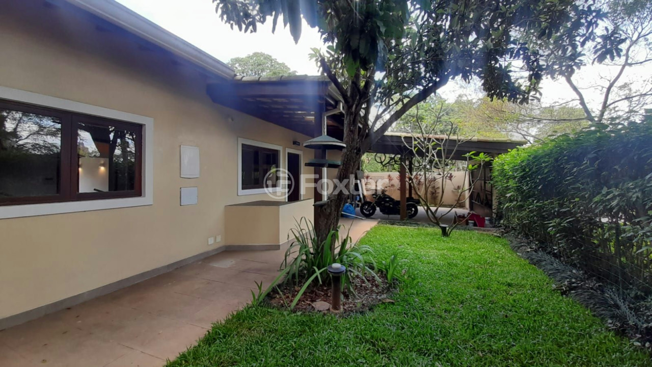 Casa de Condomínio à venda com 3 quartos, 456m² - Foto 5