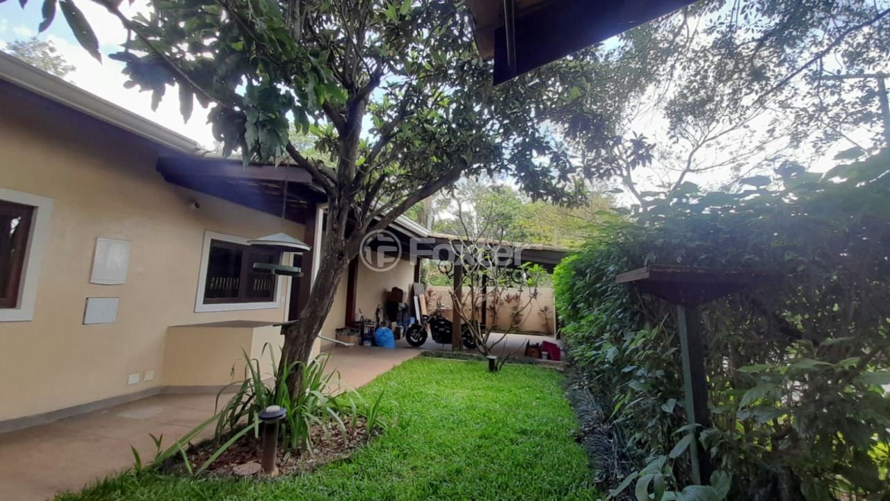 Casa de Condomínio à venda com 3 quartos, 456m² - Foto 8