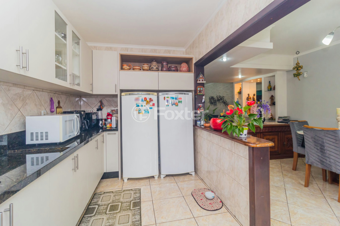 Casa à venda com 3 quartos, 197m² - Foto 8