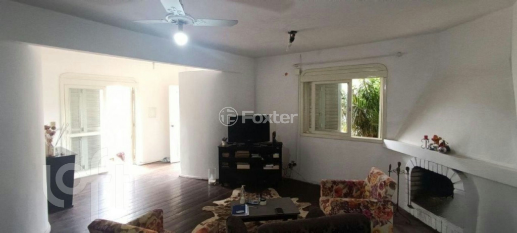 Casa à venda com 3 quartos, 250m² - Foto 4