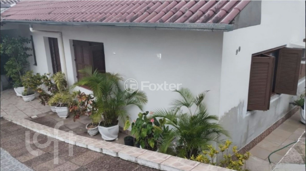 Casa à venda com 3 quartos, 153m² - Foto 2