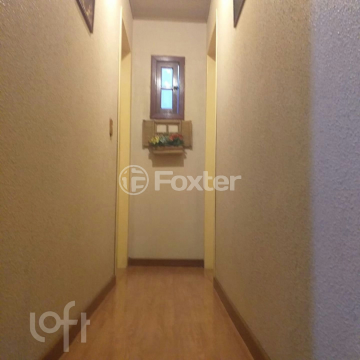 Casa à venda com 5 quartos, 220m² - Foto 11