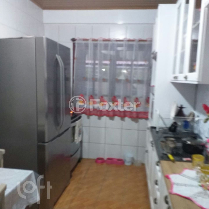Casa à venda com 5 quartos, 220m² - Foto 6