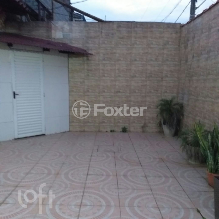 Casa à venda com 5 quartos, 220m² - Foto 27