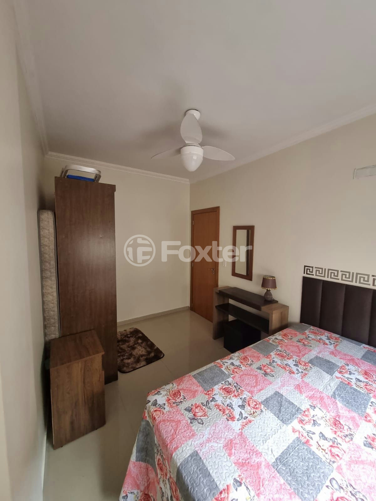 Apartamento à venda com 1 quarto, 39m² - Foto 11