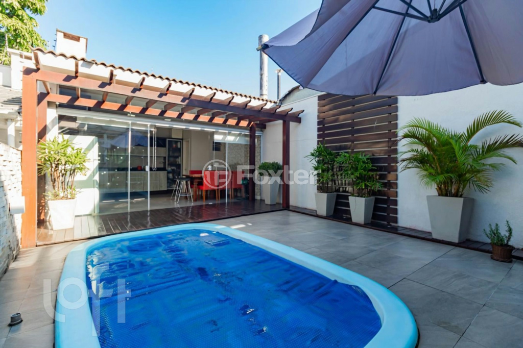 Casa à venda com 3 quartos, 190m² - Foto 14