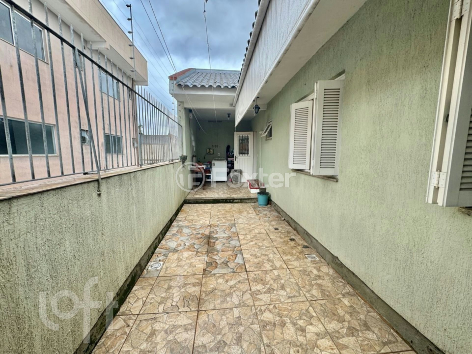 Casa à venda com 3 quartos, 136m² - Foto 28