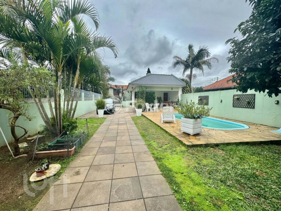 Casa à venda com 3 quartos, 136m² - Foto 29