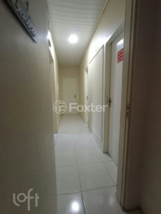 Casa à venda com 3 quartos, 80m² - Foto 6