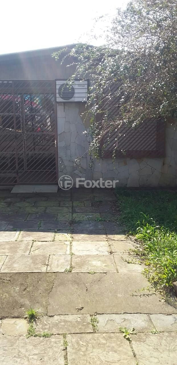 Casa à venda com 4 quartos, 110m² - Foto 3