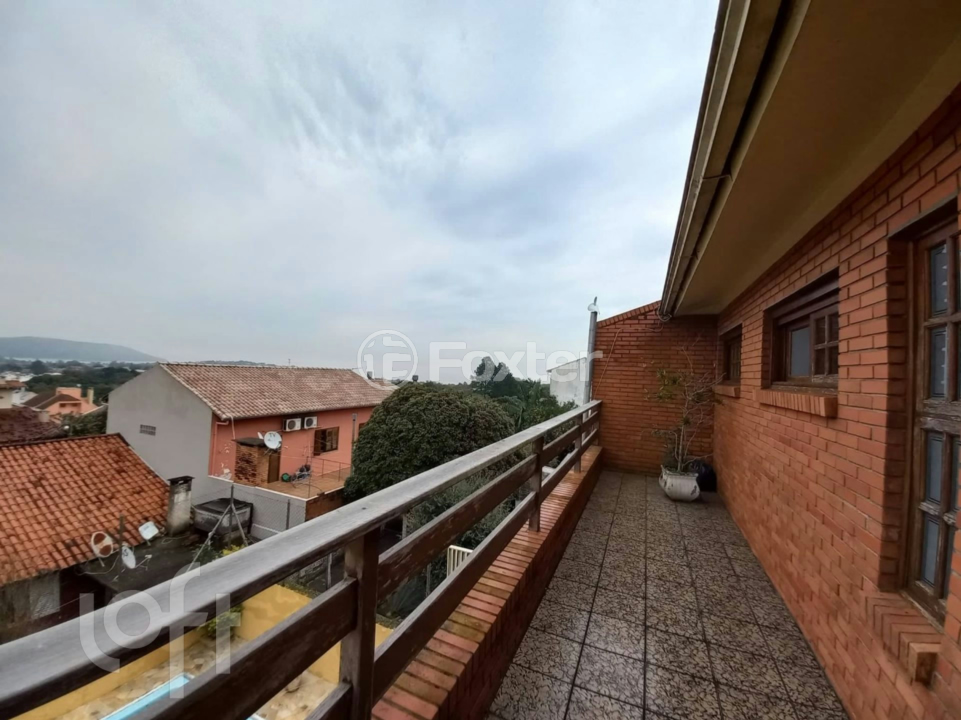Casa de Condomínio à venda com 4 quartos, 371m² - Foto 5