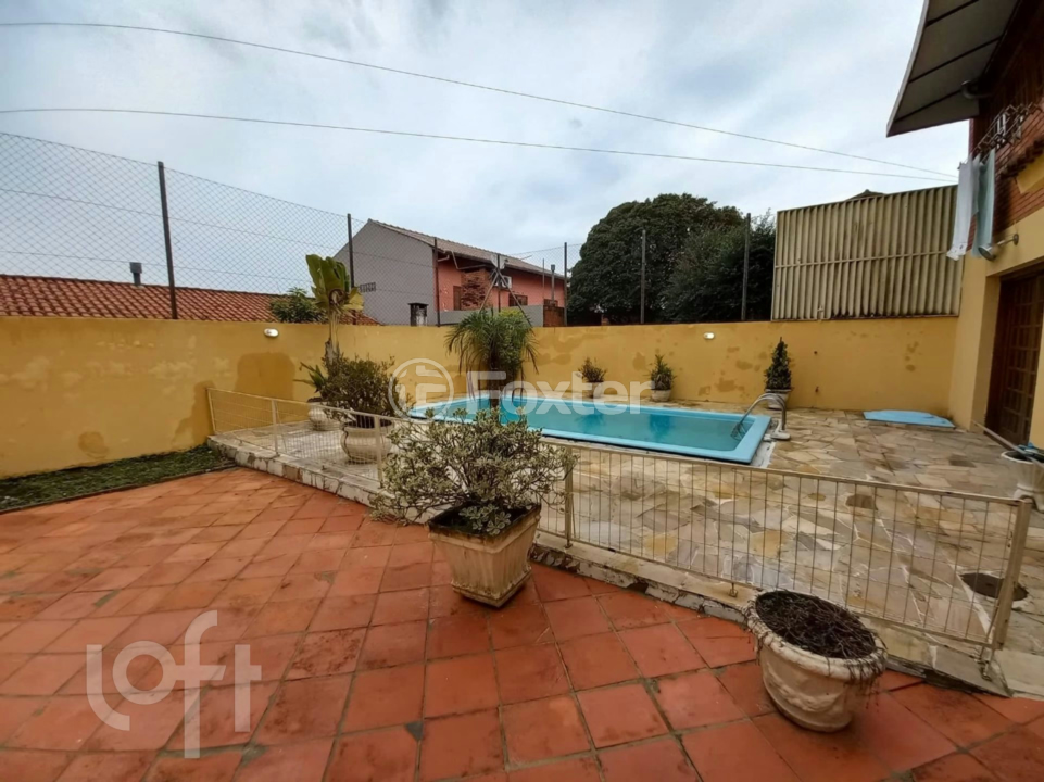 Casa de Condomínio à venda com 4 quartos, 371m² - Foto 4