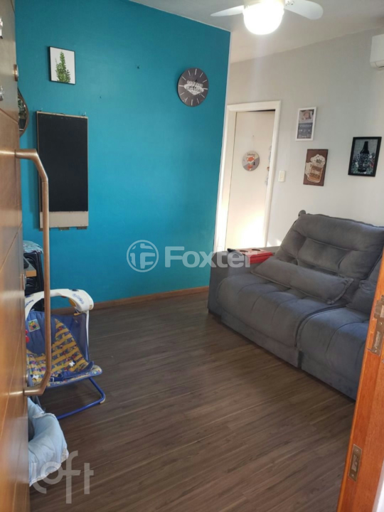 Apartamento à venda com 2 quartos, 42m² - Foto 2