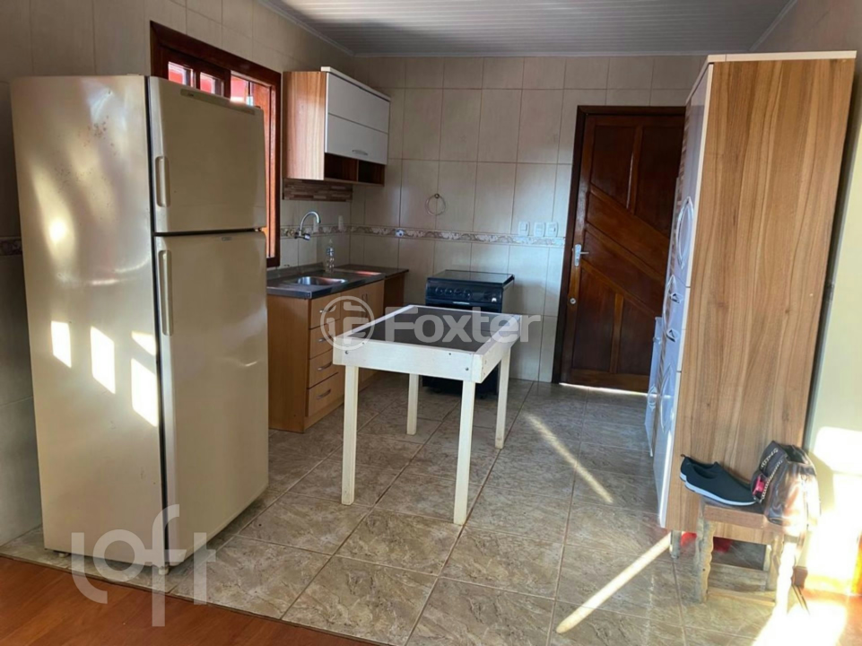 Casa à venda com 2 quartos, 56m² - Foto 1