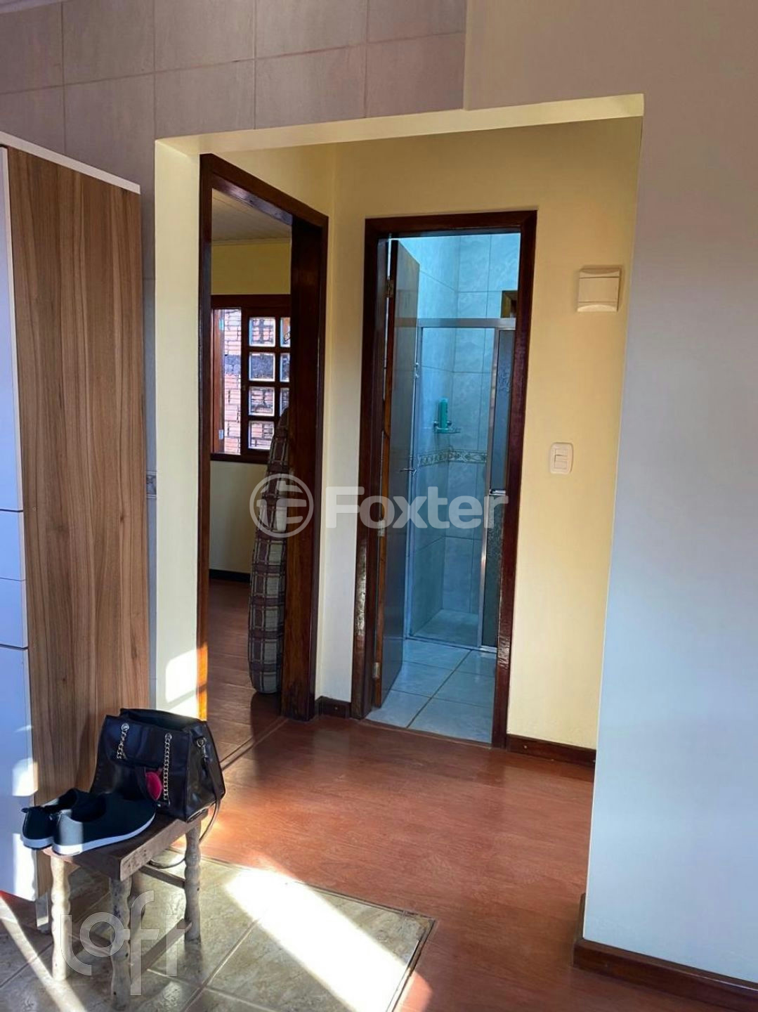 Casa à venda com 2 quartos, 56m² - Foto 2
