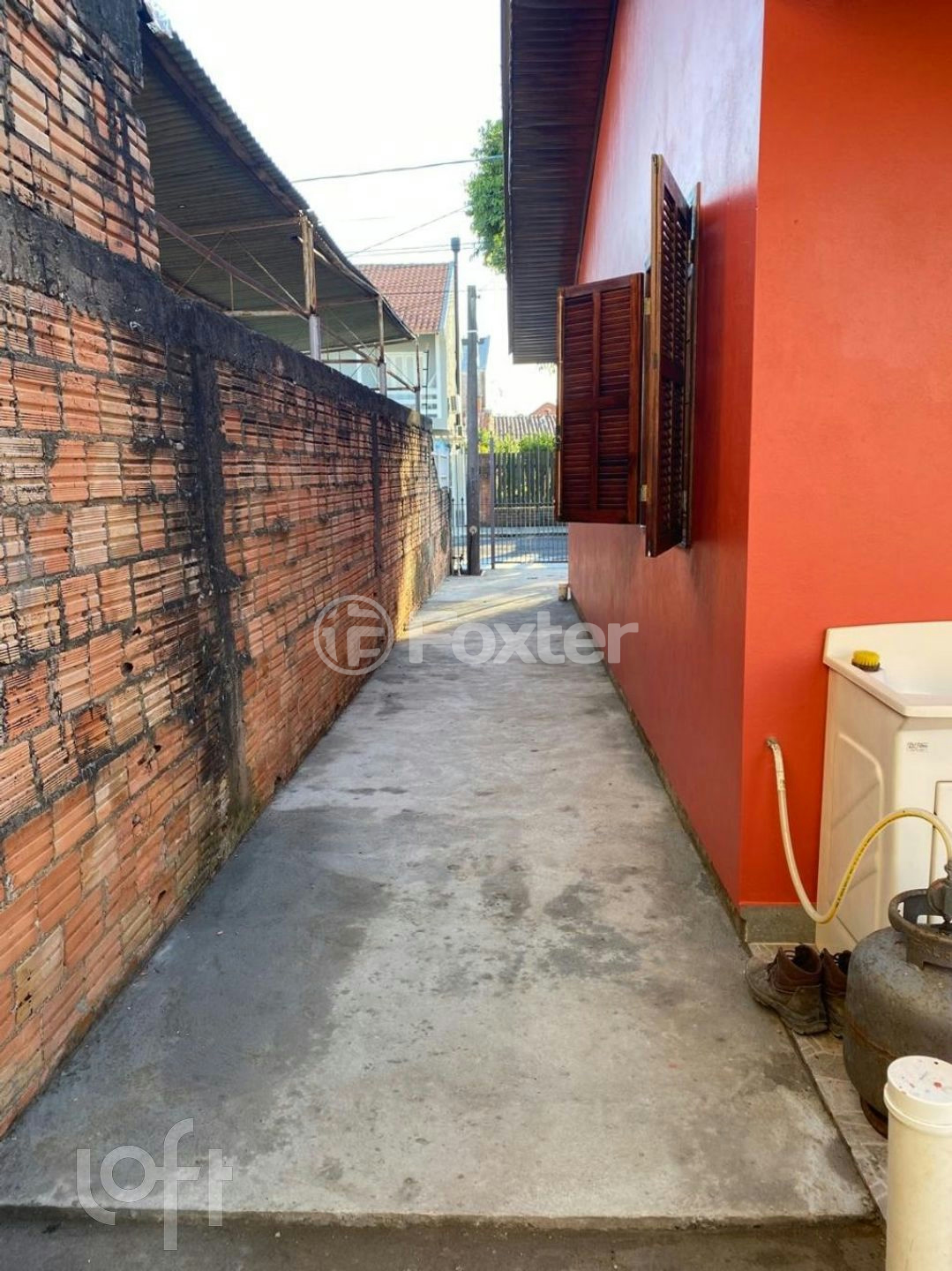 Casa à venda com 2 quartos, 56m² - Foto 7
