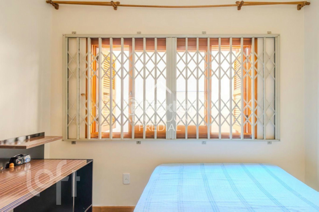 Casa à venda com 3 quartos, 240m² - Foto 36
