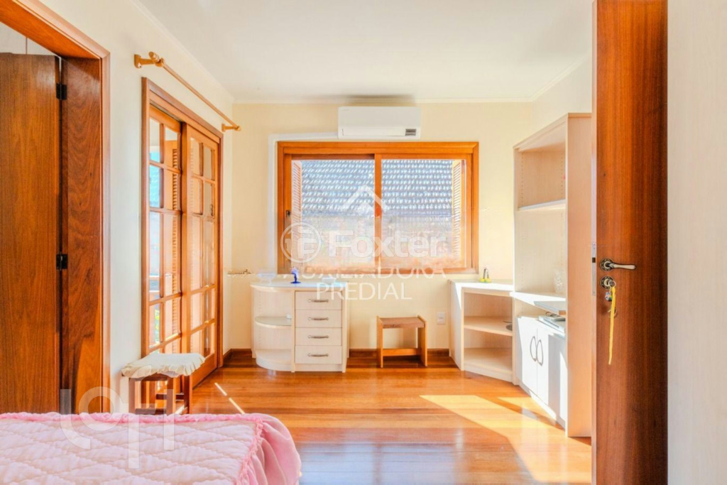 Casa à venda com 3 quartos, 240m² - Foto 41