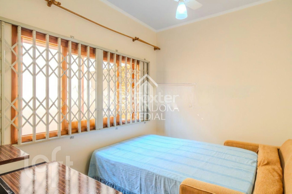 Casa à venda com 3 quartos, 240m² - Foto 34