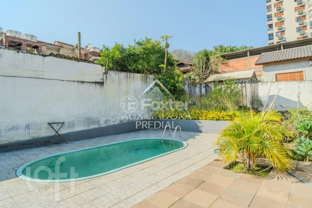 Casa à venda com 3 quartos, 240m² - Foto 9