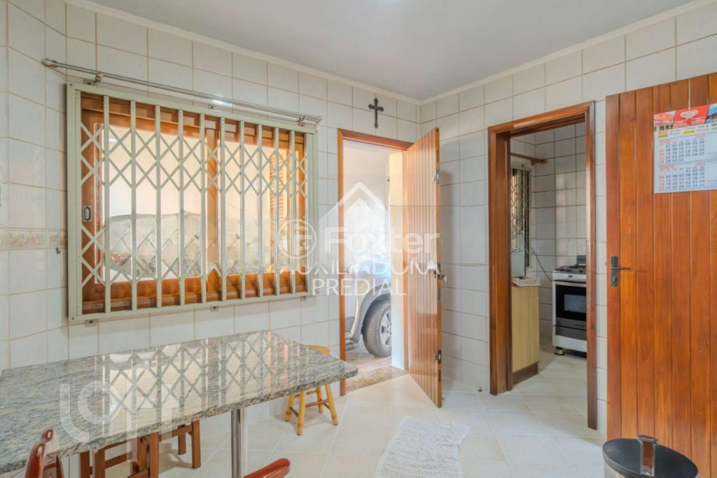 Casa à venda com 3 quartos, 240m² - Foto 26