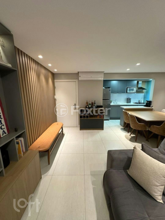 Apartamento à venda com 3 quartos, 78m² - Foto 2