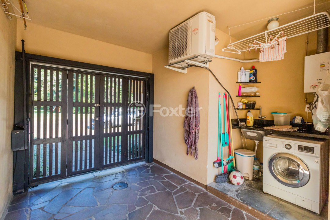 Casa à venda com 3 quartos, 280m² - Foto 7