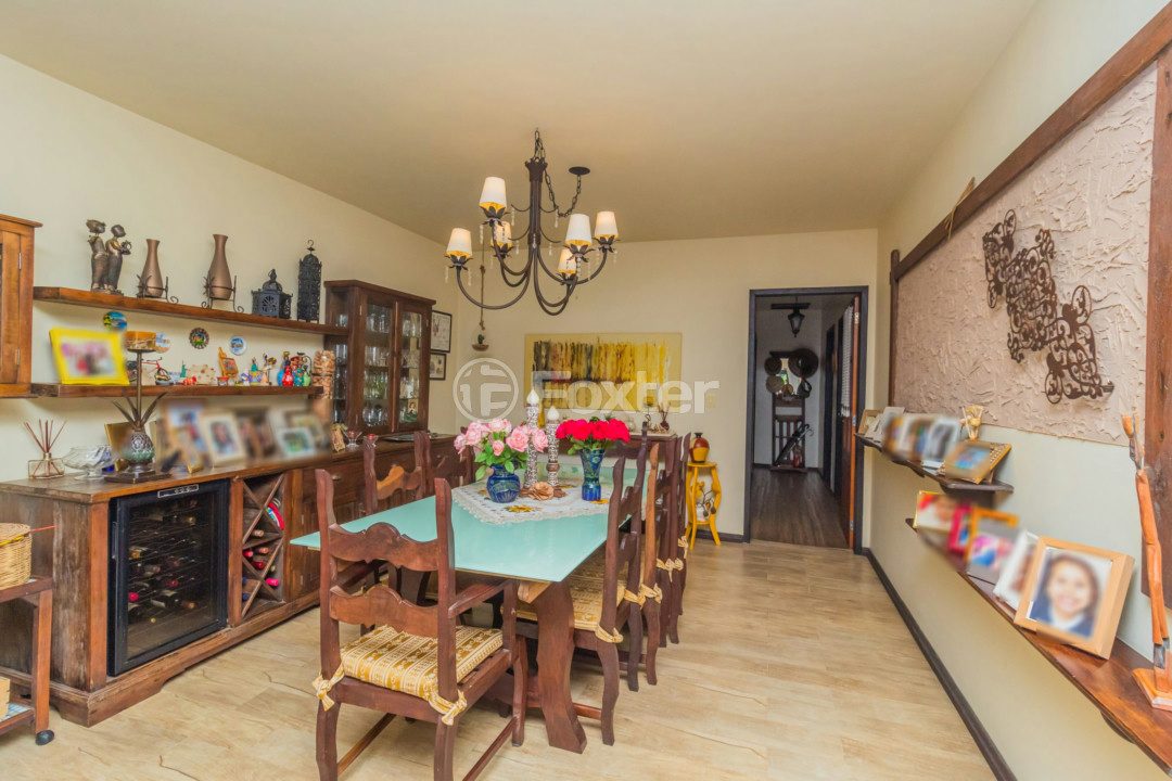 Casa à venda com 3 quartos, 280m² - Foto 5