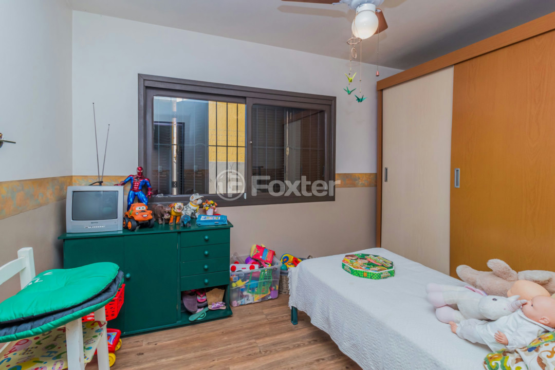 Casa à venda com 3 quartos, 280m² - Foto 9
