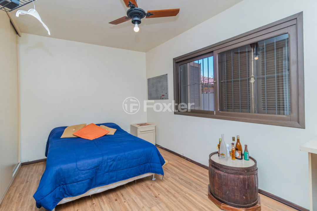 Casa à venda com 3 quartos, 280m² - Foto 12