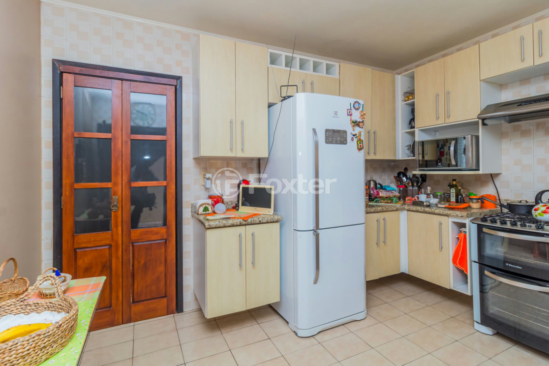 Casa à venda com 3 quartos, 280m² - Foto 18