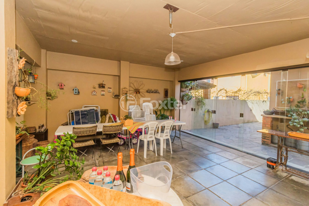 Casa à venda com 3 quartos, 280m² - Foto 26