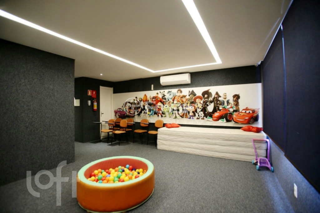 Apartamento à venda com 3 quartos, 75m² - Foto 28