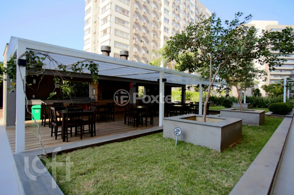 Apartamento à venda com 3 quartos, 75m² - Foto 21