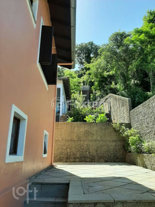 Casa à venda com 4 quartos, 226m² - Foto 21