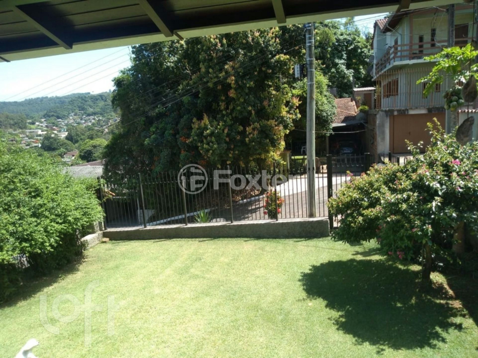 Casa à venda com 4 quartos, 226m² - Foto 25
