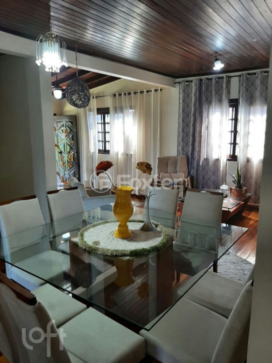Casa à venda com 4 quartos, 226m² - Foto 7