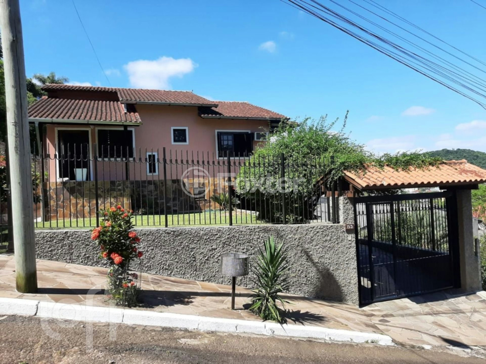 Casa à venda com 4 quartos, 226m² - Foto 29