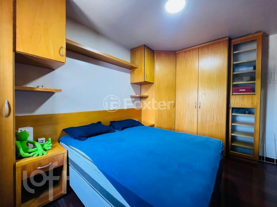 Apartamento à venda com 2 quartos, 56m² - Foto 10
