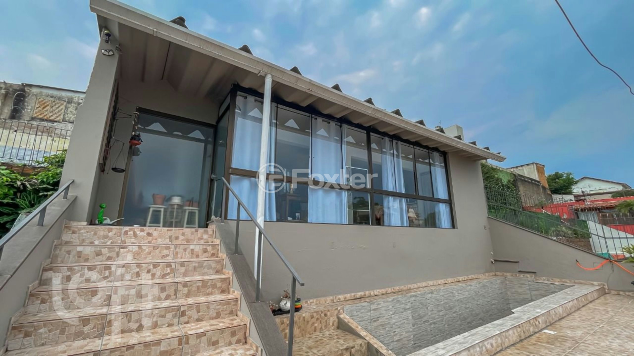 Casa à venda com 4 quartos, 173m² - Foto 2