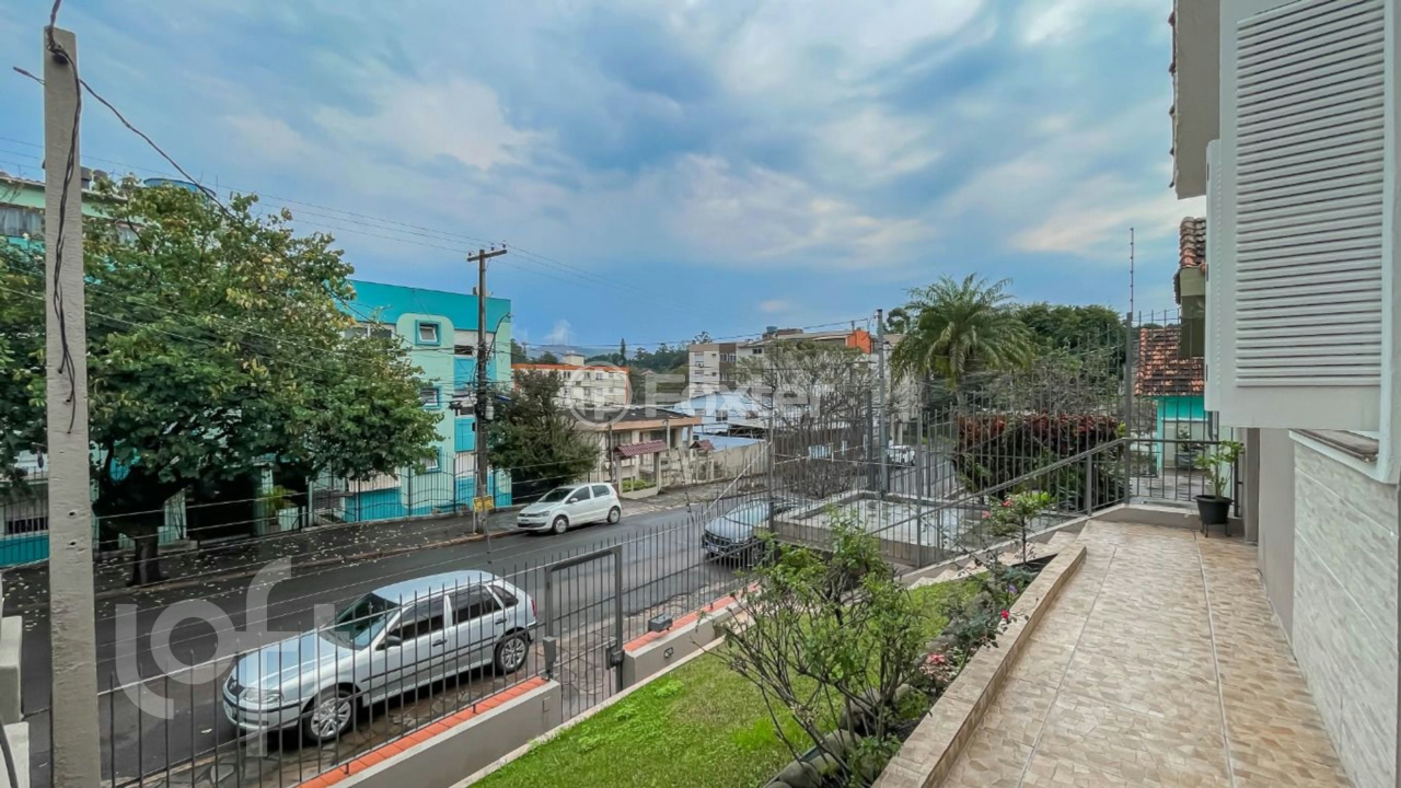 Casa à venda com 4 quartos, 173m² - Foto 6