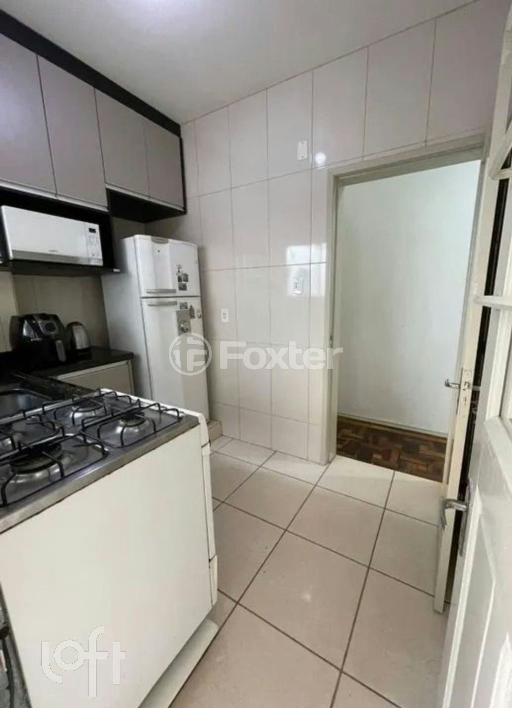 Apartamento à venda com 3 quartos, 77m² - Foto 4