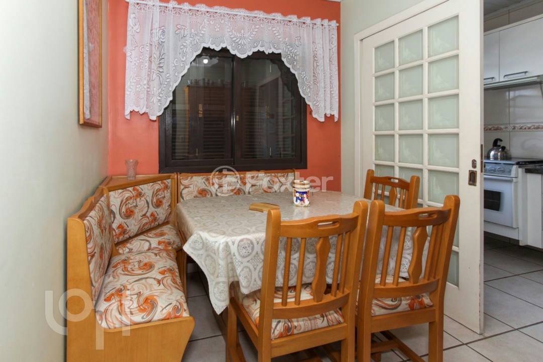 Casa à venda com 4 quartos, 376m² - Foto 47