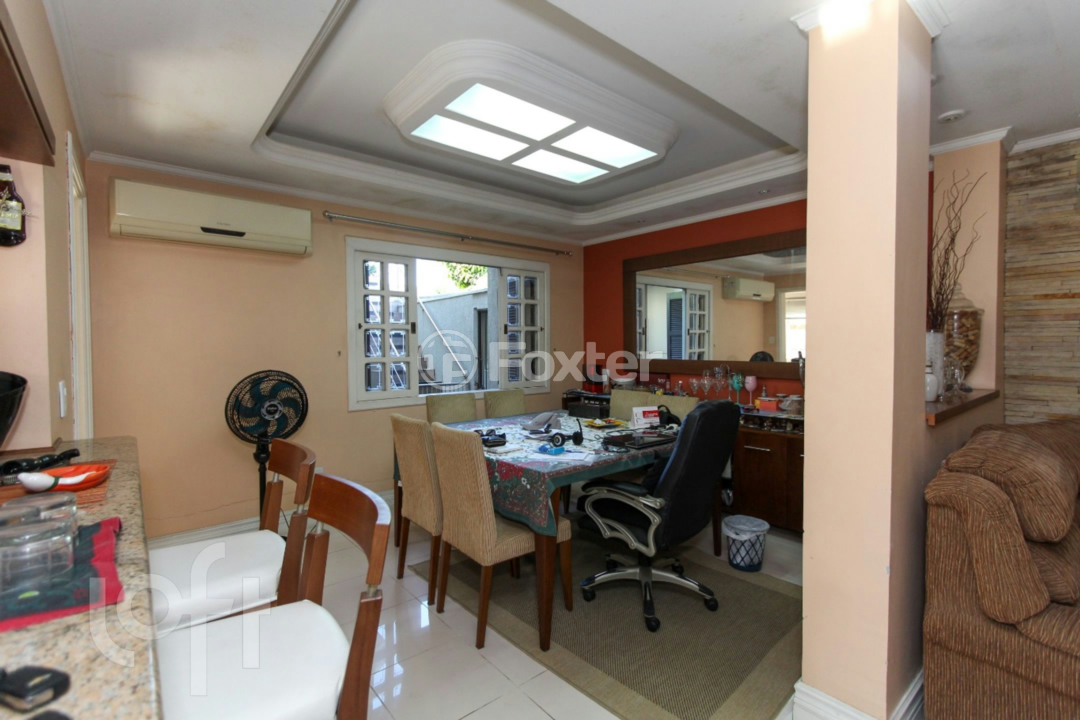Casa à venda com 4 quartos, 376m² - Foto 25