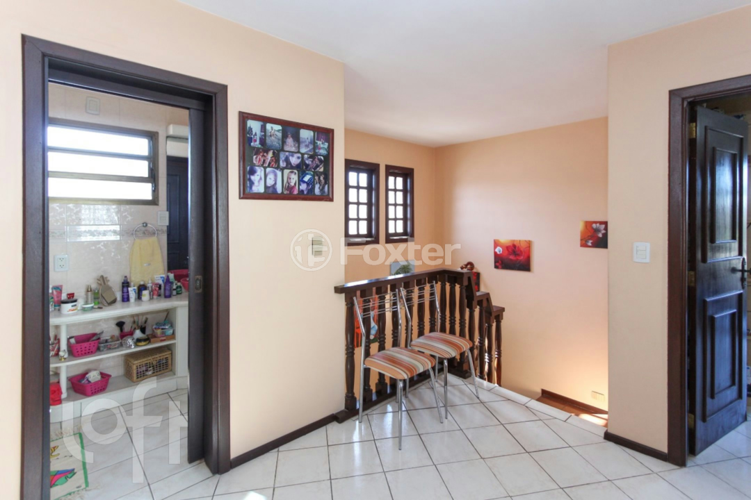 Casa à venda com 4 quartos, 376m² - Foto 8