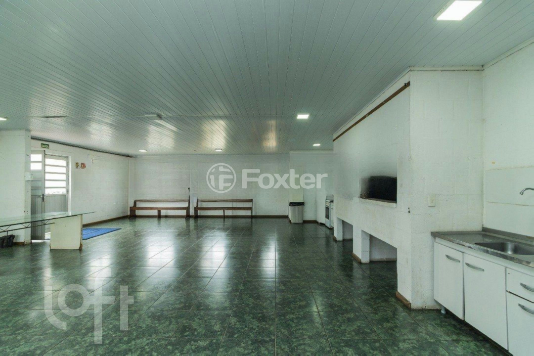 Apartamento à venda com 2 quartos, 37m² - Foto 30