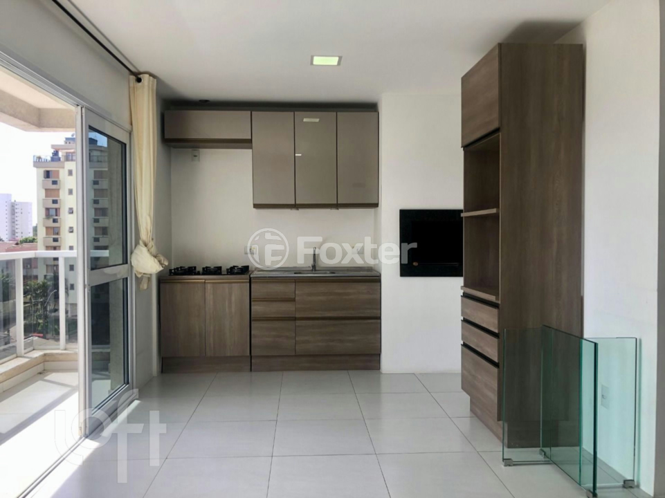 Apartamento à venda com 3 quartos, 100m² - Foto 2