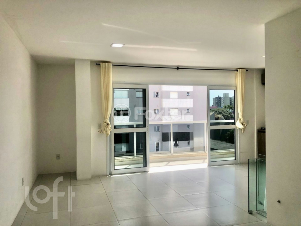 Apartamento à venda com 3 quartos, 100m² - Foto 1